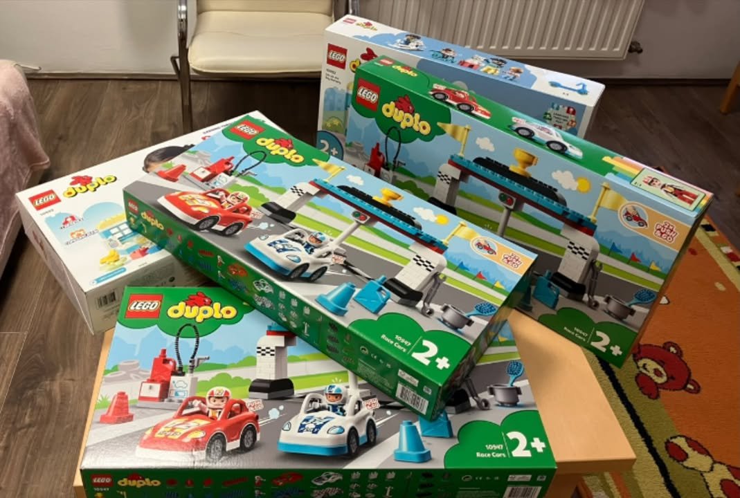 Köszönjük a LEGO-nak és kedves munkatársainak az élménydús “kocka”…