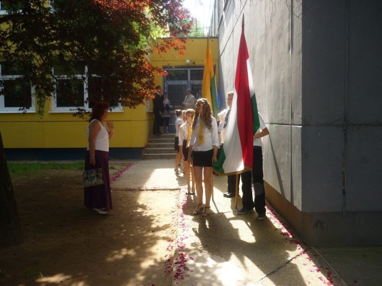 Nyírpazony ISKOLA BALLAGÁS