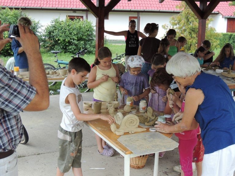 NYÁRI TÁBOR