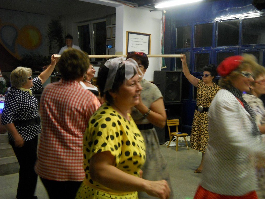 Nyírpazony RETRO PARTI
