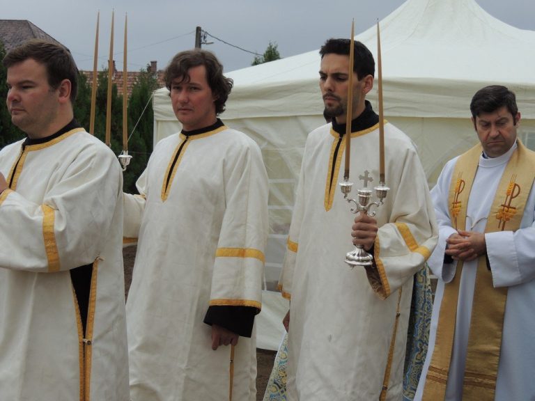 Nyírpazony GÖRÖGKATOLIKUS OLTÁR- ÉS TEMPLOMSZENTELÉS