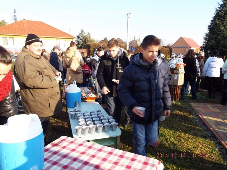 Nyírpazony KARÁCSONFA DÍSZÍTÉS
