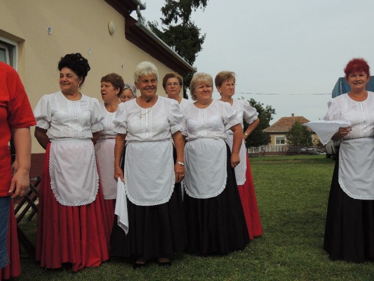 Nyírpazony NŐK KLUBJA FELLÉPÉS