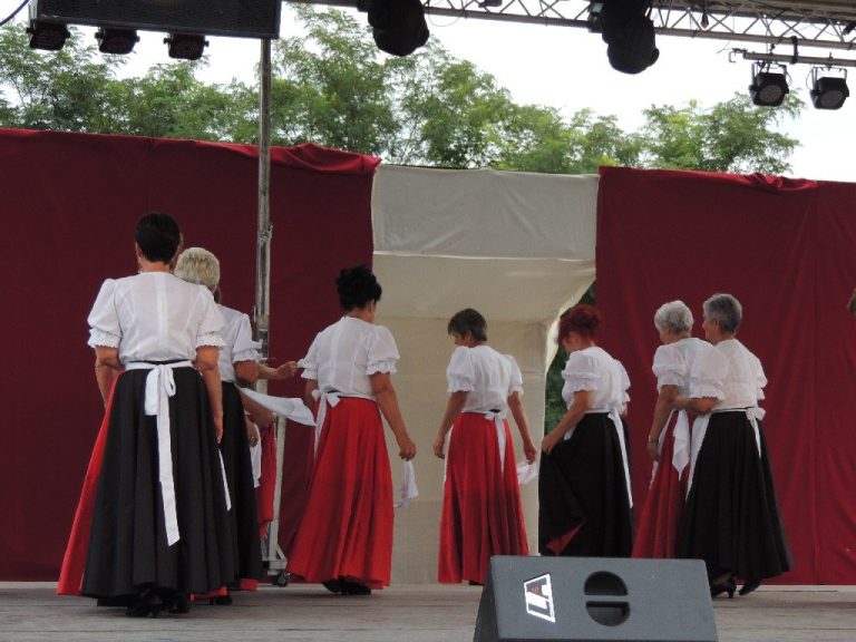 Nyírpazony NŐK KLUBJA FELLÉPÉS