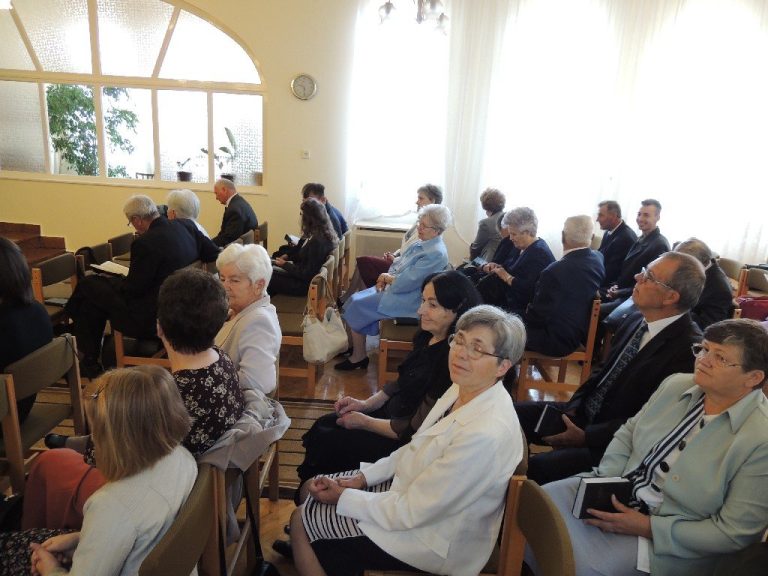 Hetednapi Adventista Egyház Pünkösd