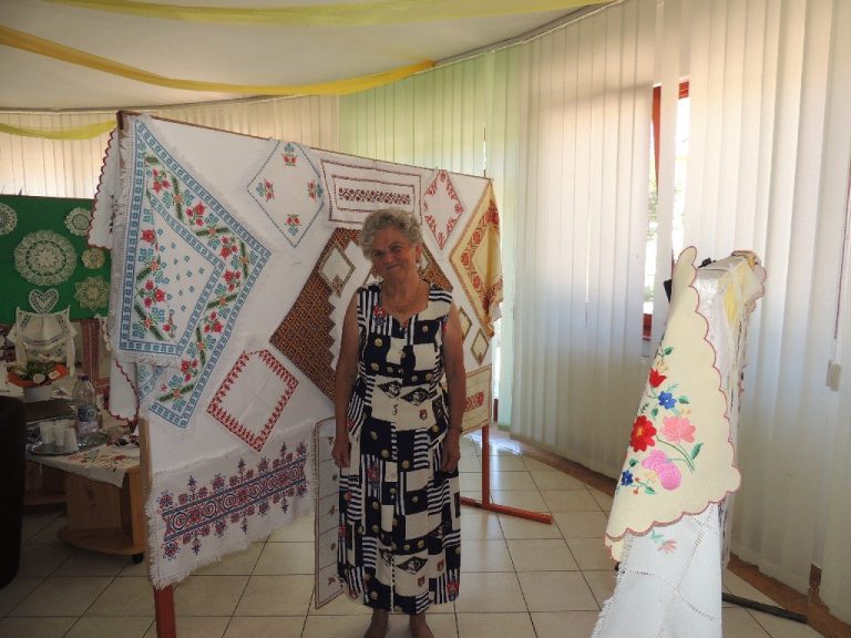 Szivvel Lélekkel Saját Kézzel