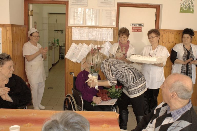 Barna Rezsőné Rózsika néni 95 éves