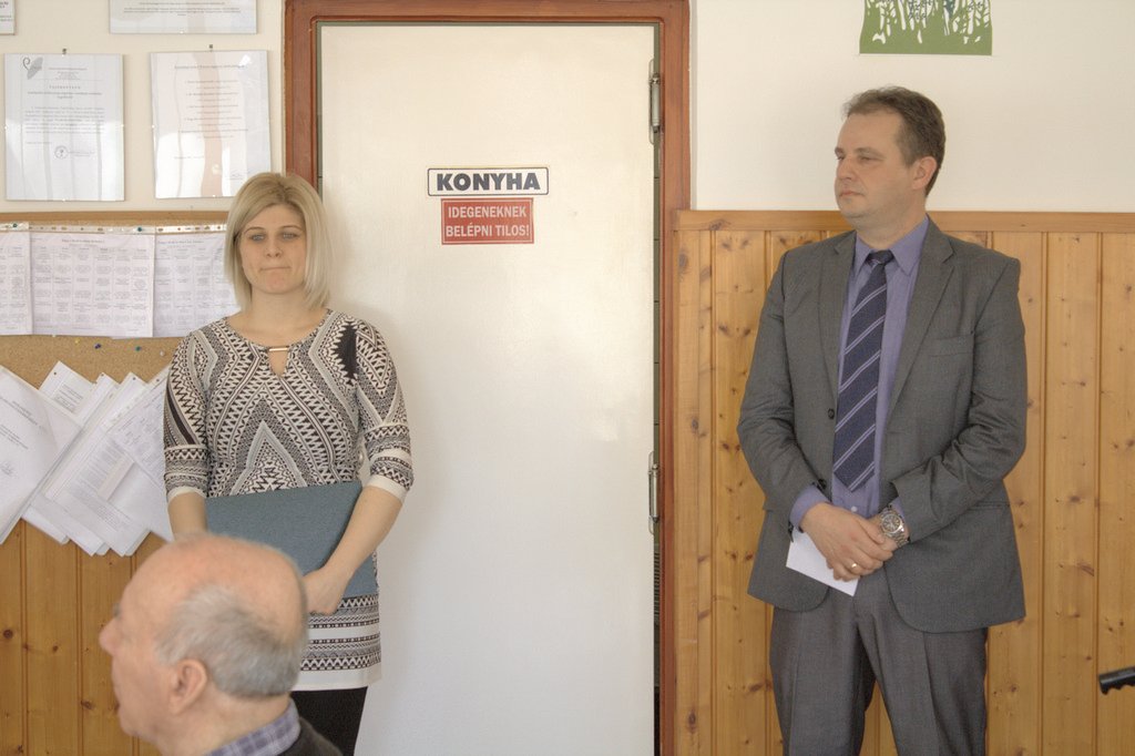 Nőnapi köszöntő idősek otthona