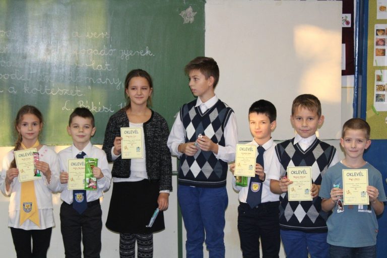 Iskola Versmondó verseny
