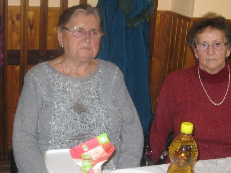 Csalogány Idősek Klubja karácsonyi várakozás