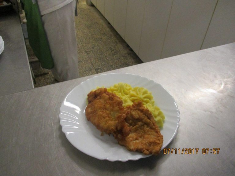 idősek névnapja
