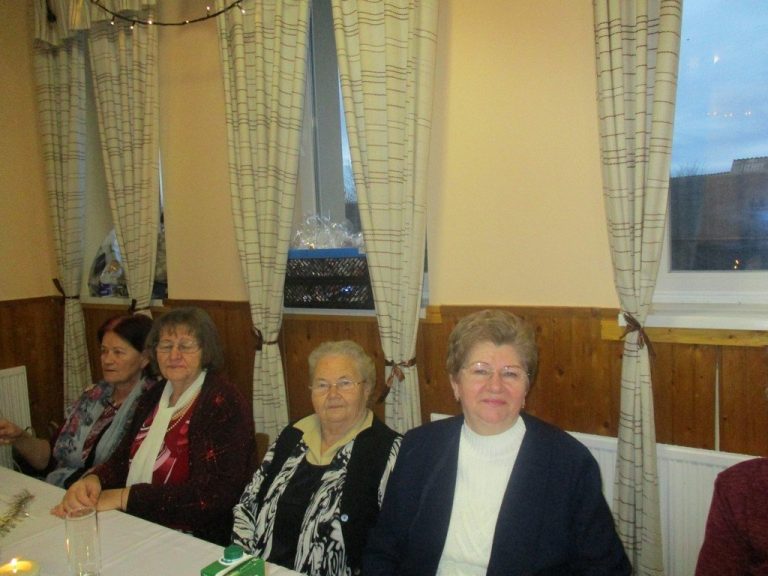 Csalogány klub karácsony