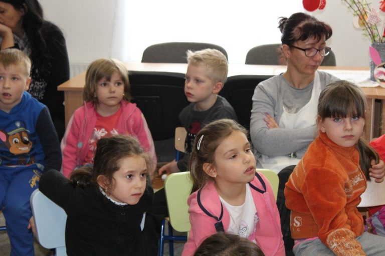 Könyvtár Író-olvasó találkozó Tóth Krisztina