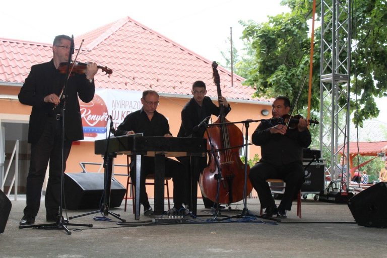 augusztus 20