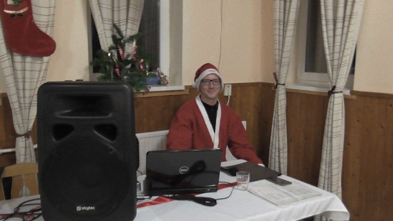 Nők klubja Mikulás